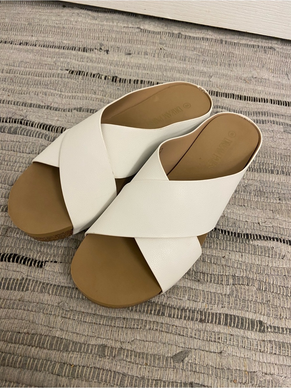 White Crisscross Slide Sandals - Women's Casual Comfort